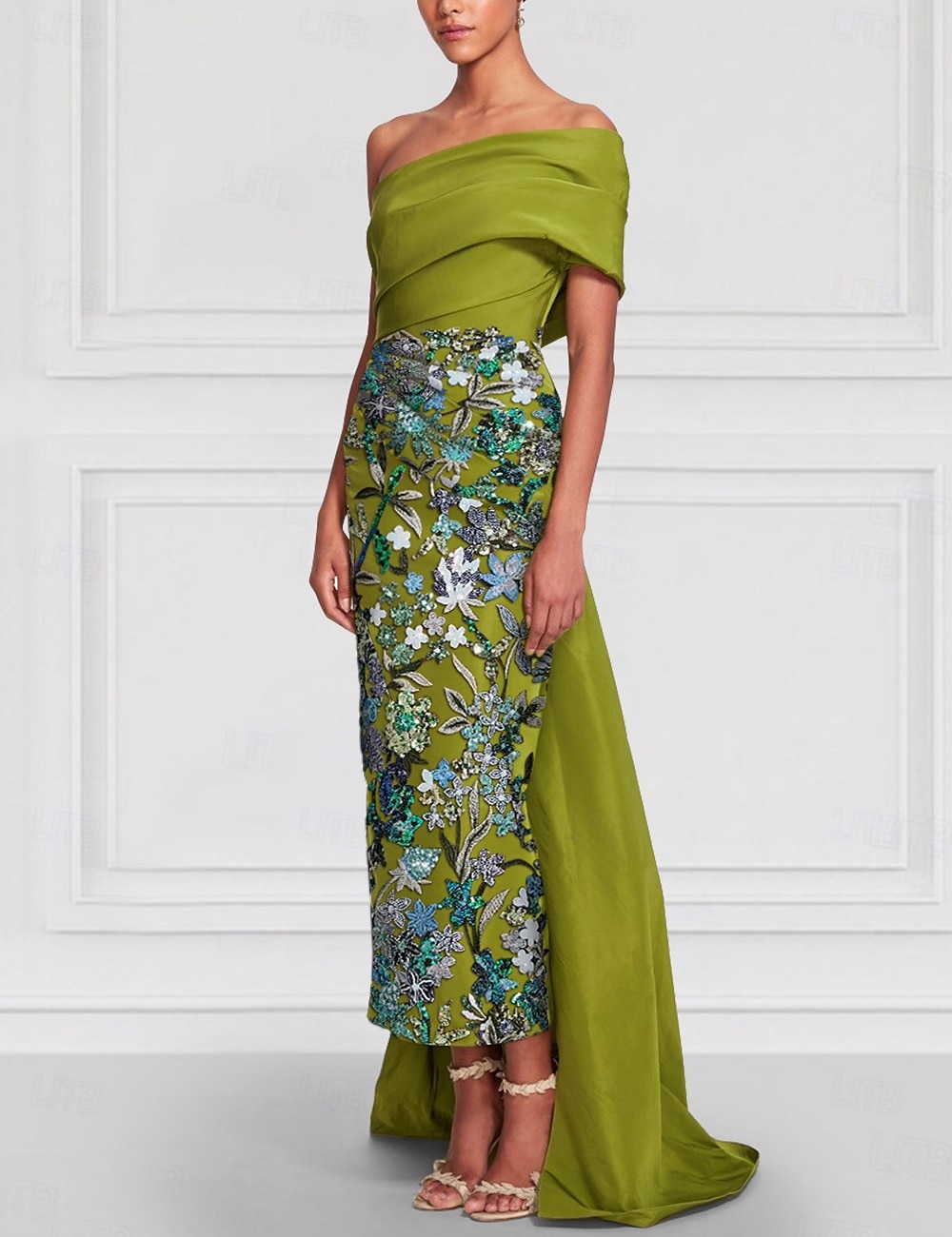 Tubino / Colonna Abito da Sera Elegante Vestito Formale Matrimonio Lunghezza al pavimento Manica Corta Senza Spalle Raso con Spacco Ricamo 2025 del 2025 a $154.99 –P1