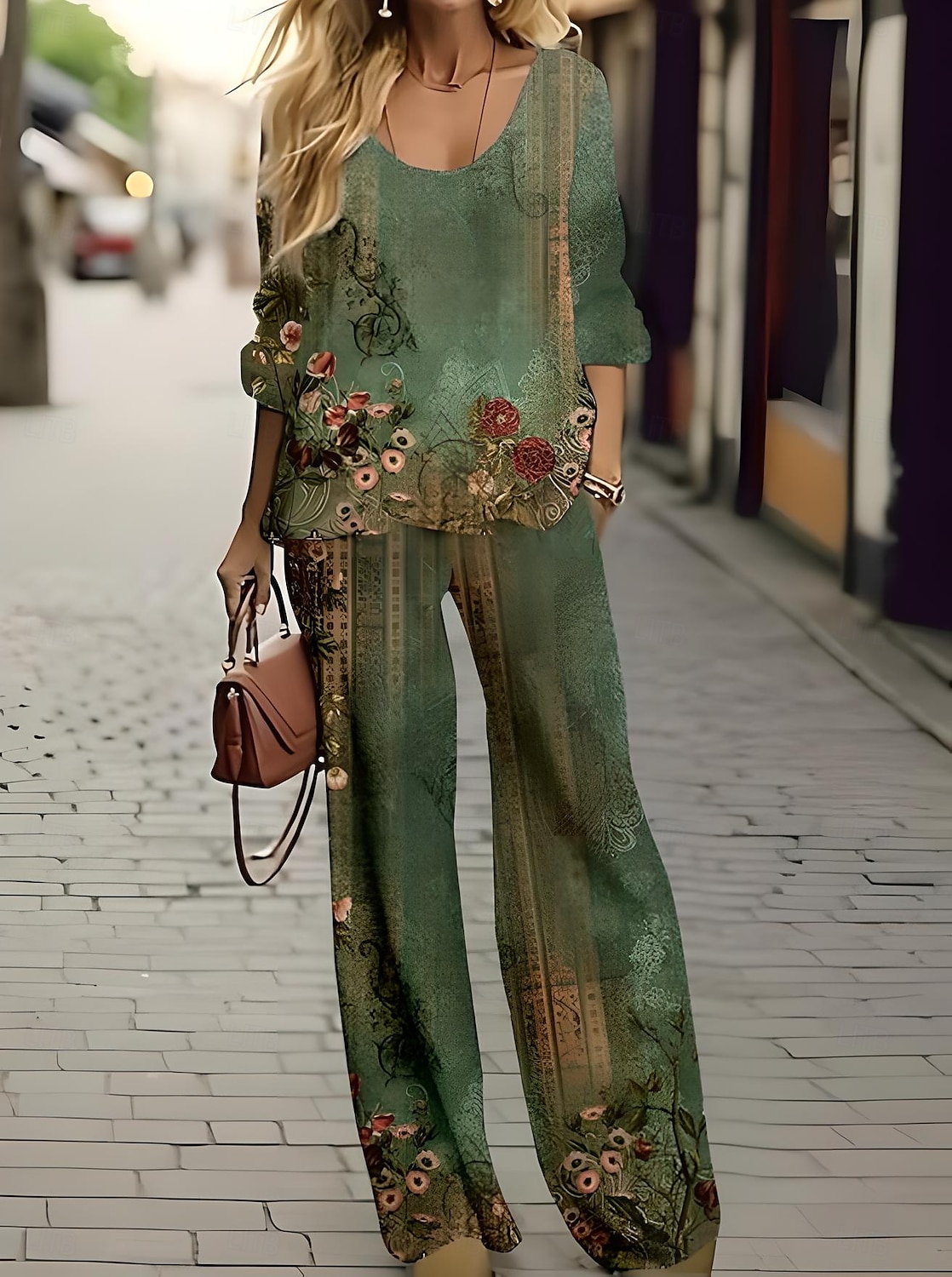 Ensemble de 2 pièces chemise basique néon et lumineuse blouse à manches 3/4 col en V imprimé floral décontracté similaire au lin vert été coupe régulière de 2025 ? $34.99 –P1