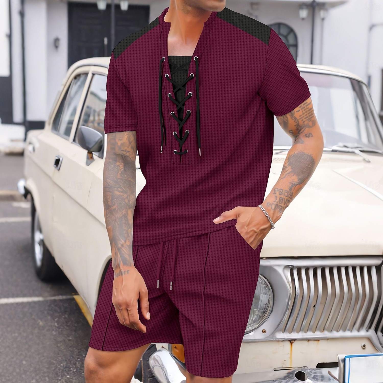 Herr T-shirtkostymer 2 delar outfits T-shirt och shorts Kortärmad Rund halsringning Sommar Färgblock Mode Ledigt Snörning 2 st Semester Dagliga kläder Utekväll Svart Vit Vin Topp t-shirt för män 2025 - $35.99 –P6