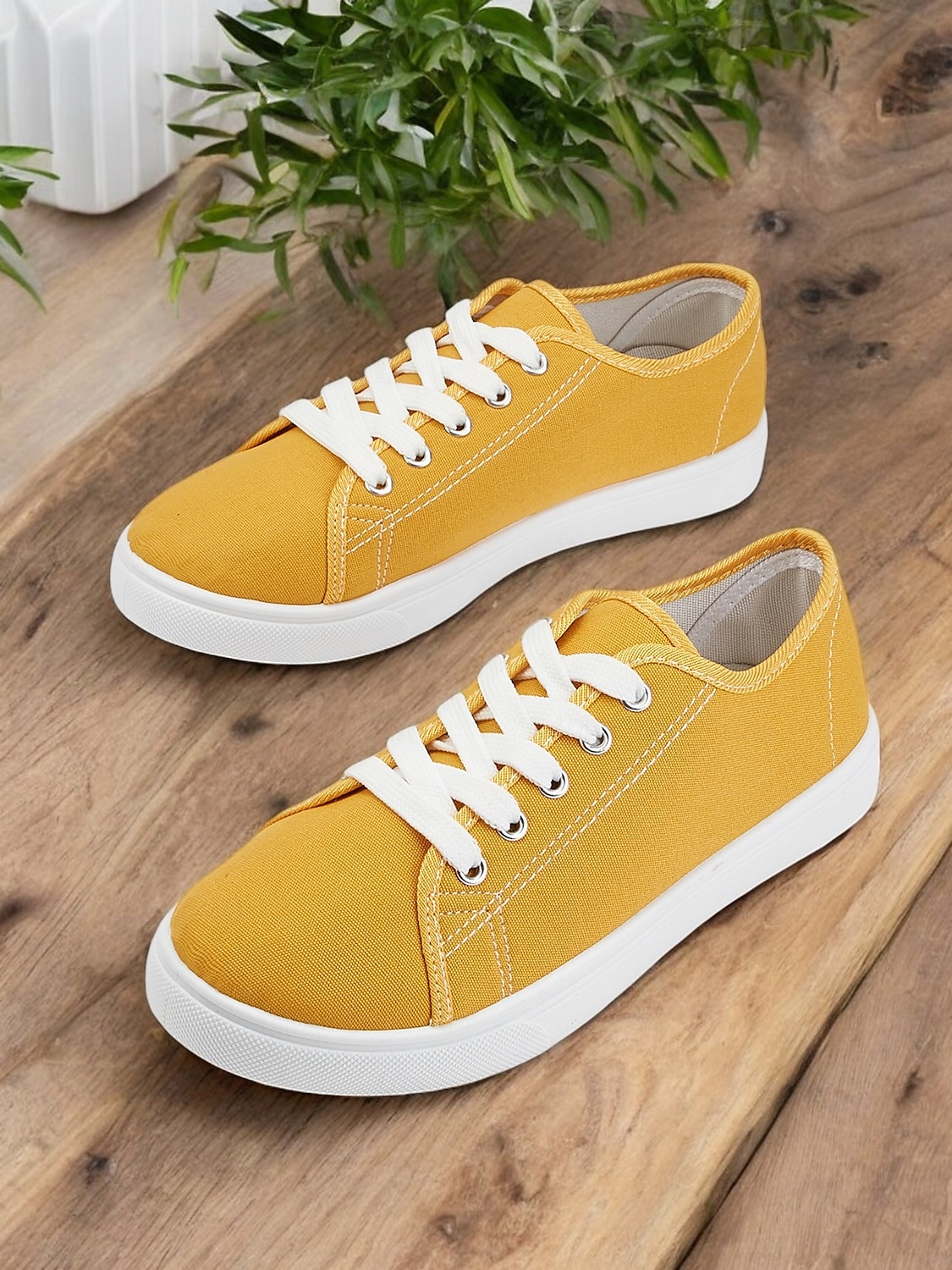 Canvas Lace-Up Sneakers for Women – Classic and Comfortable Sneakers for Everyday Wear, Perfect for Casual Outings and Weekend Adventures 2025 - $18.99 –P1