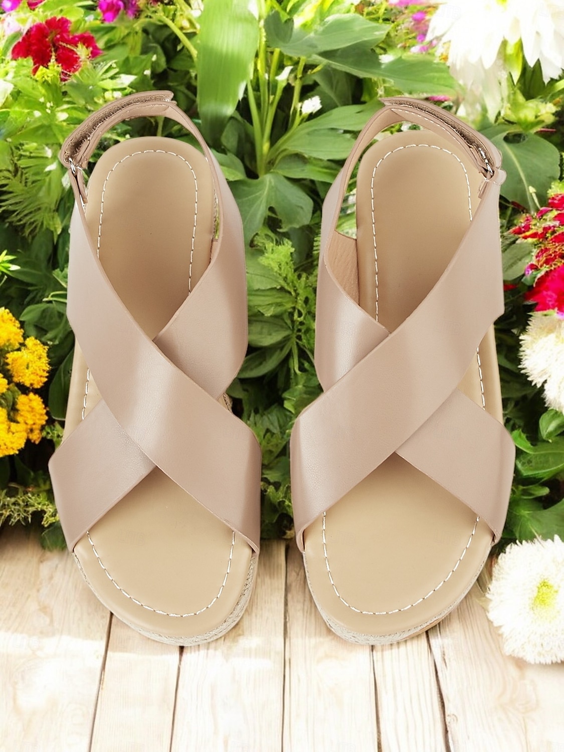 černé espadrilkové sandály na klínku pro ženy – stylový design s křížovým páskem, pohodlná letní obuv, ideální na pláž a běžné výlety 2025 - $24.99 –P1