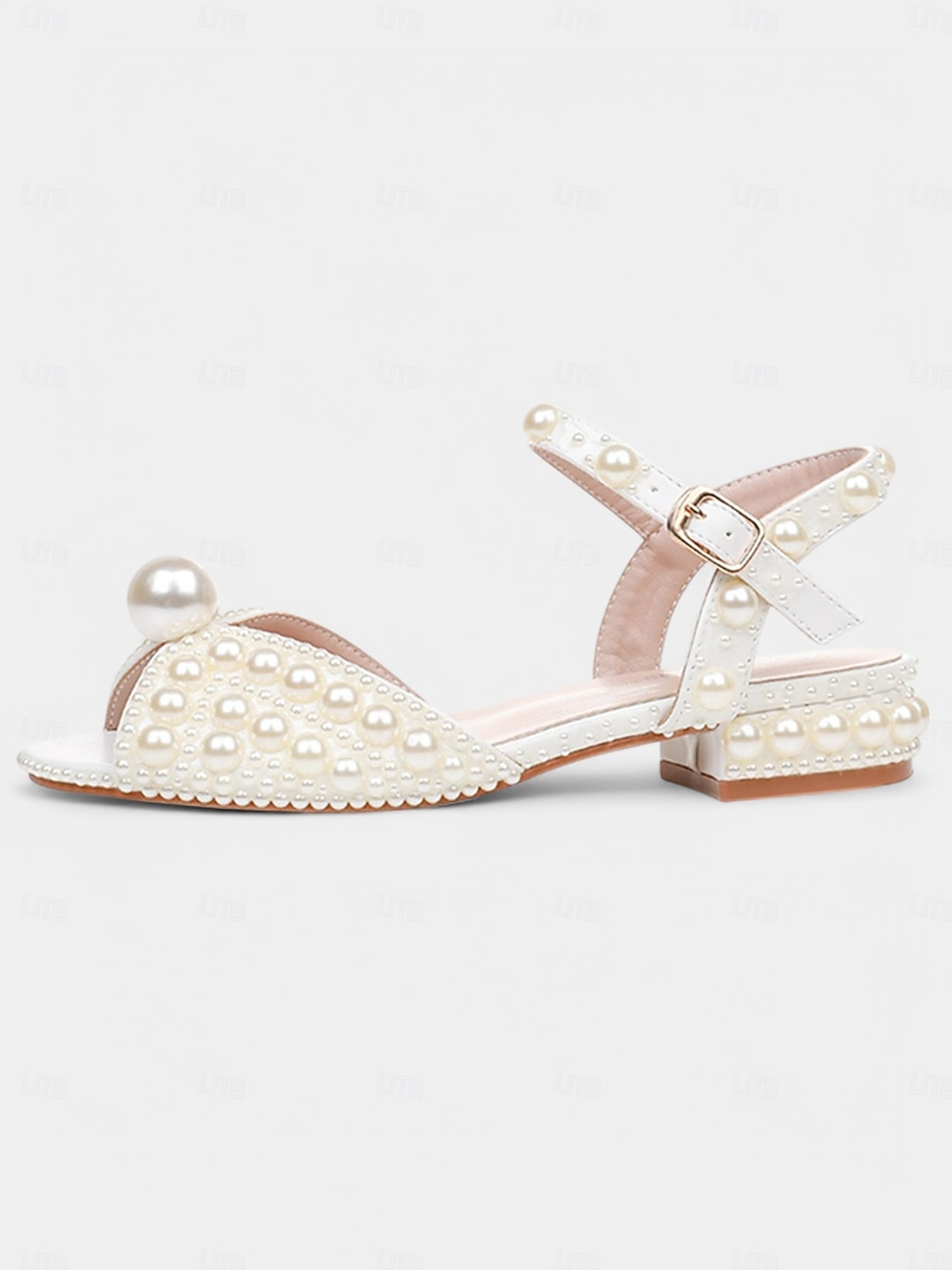 Sandales de mariée blanches en perles, chaussures à petit talon bloc et bride cheville pour les mariages champêtres et formels. de 2026 ? $69.99 –P3
