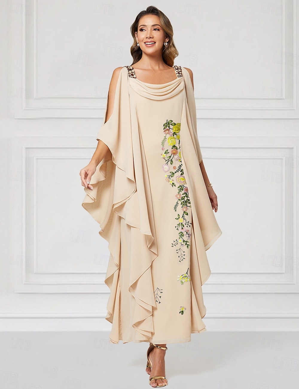 Robe colonne florale bleue mère de la mariée élégante taille plus col bijou longueur au sol chiffon manches demi-saison avec perles volants en cascade de 2025 ? $177.99 –P2