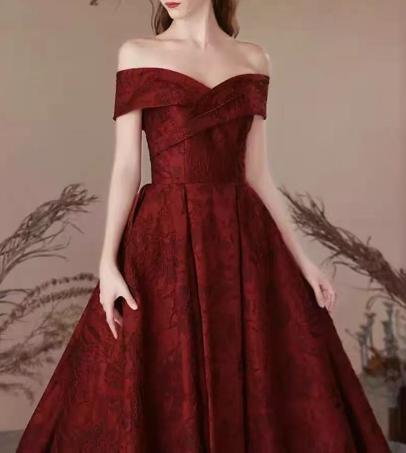 Robes de bal en A robe vintage bal gala cravate noire longueur complète manches courtes épaules dénudées poches polyester sans dos avec imprimé floral robe invitée de mariage de 2025 ? $191.99 –P2