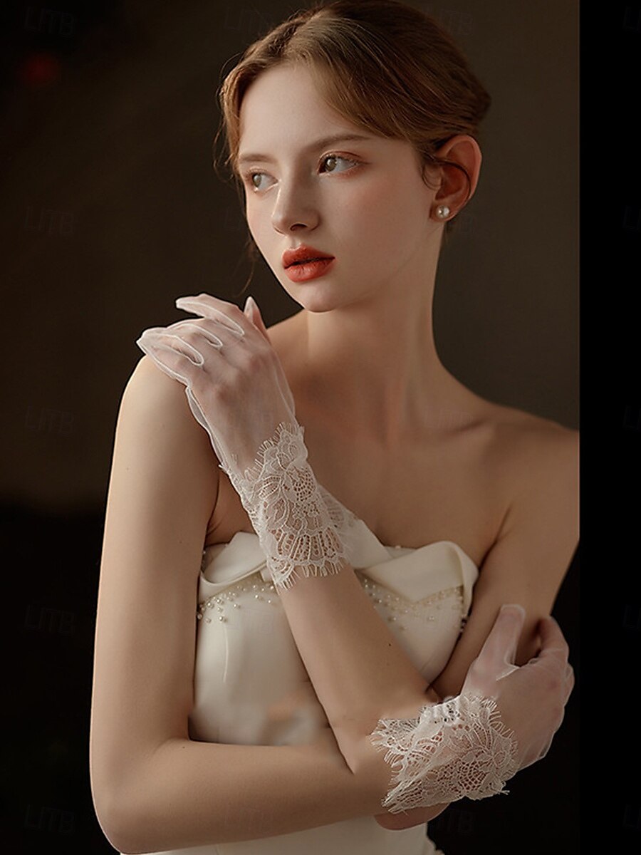 Spitzen-Handschuhe Handgelenklänge elegant  klassischer Stil mit einfarbig Hochzeit  Partykleid 2025 - $17.99 –P4