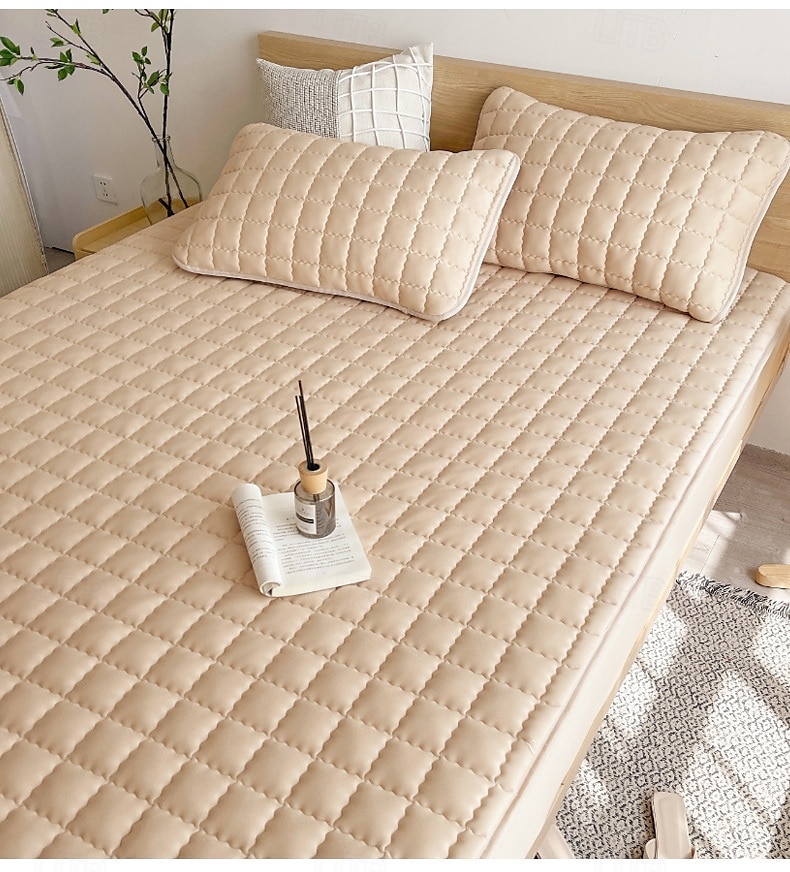 Housse de lit protectrice imperméable Queen Full King protège-matelas ajusté drap imperméable protecteur housse de matelas en taffetas shaggy ultra douce et confortable anti-acariens de 2025 ? $22.99 –P1