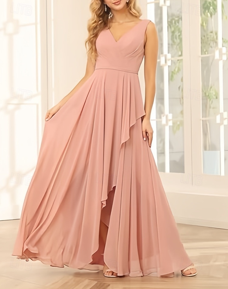Linea ad A Vestito da damigella Scollo a V Senza Maniche Elegante Asimmetrico Chiffon con Volant / Arricciatura 2022 del 2025 a $165.99 –P1