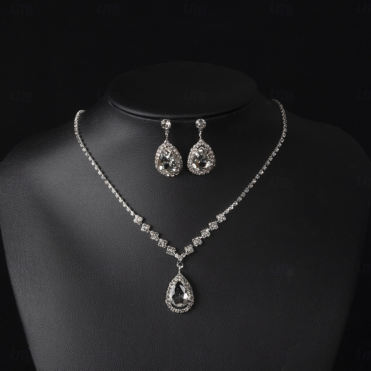 Bridal Jewelry Sets One-piece Suit Alloy Earrings Necklace Bracelets Women's Stylish Cute Geometrical Joy Geometric Jewelry Set For Party 2025 - $25.99 –P4
