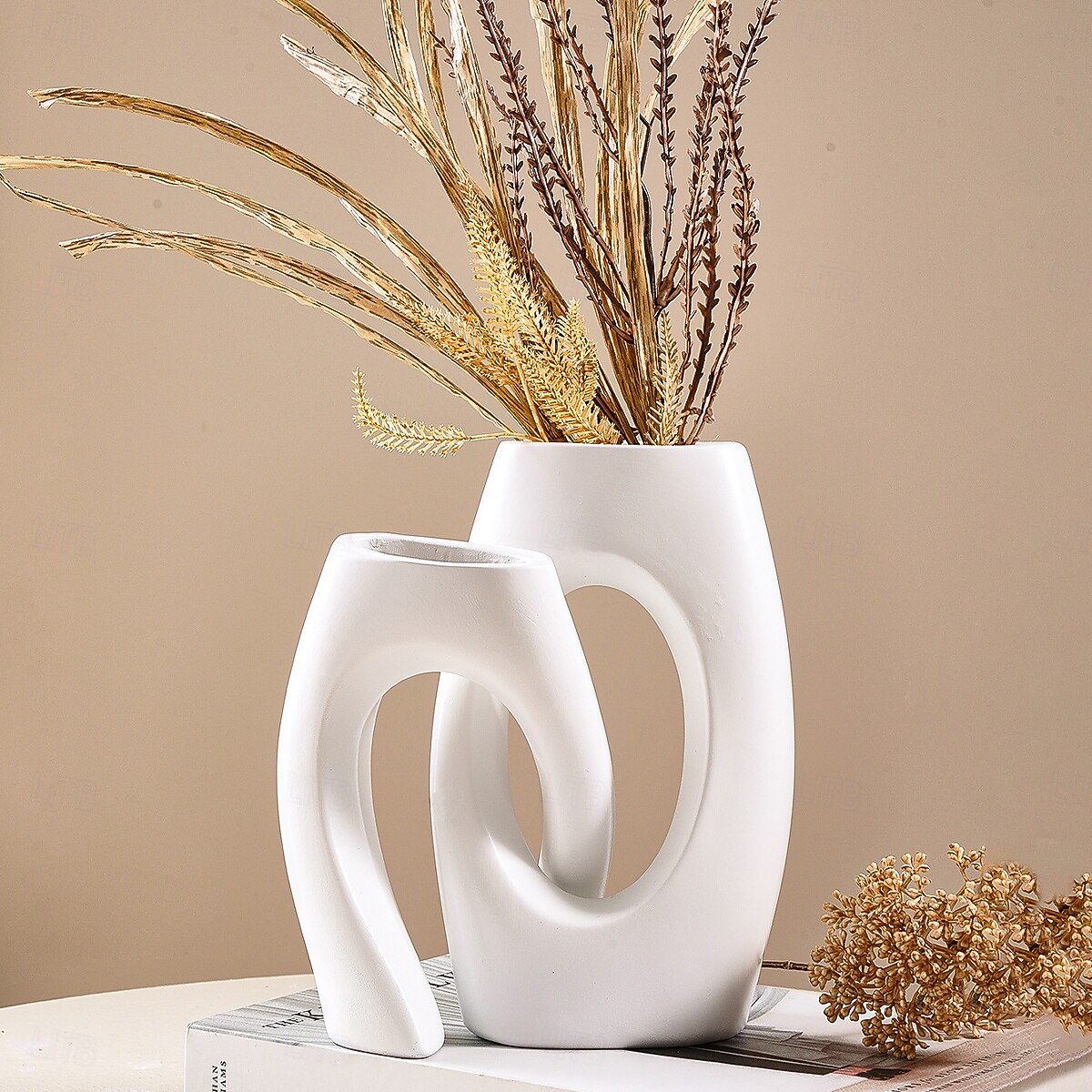 Abstract Couple Vase Set – Black, White, Beige Resin Cross-Shape Vases, Minimalist Table Centerpiece for Wedding, Party, Floral Arrangements, Dinner Decor, Home Flower Display, and Hydroponic Plant Holder 2025 - $30.99 –P7