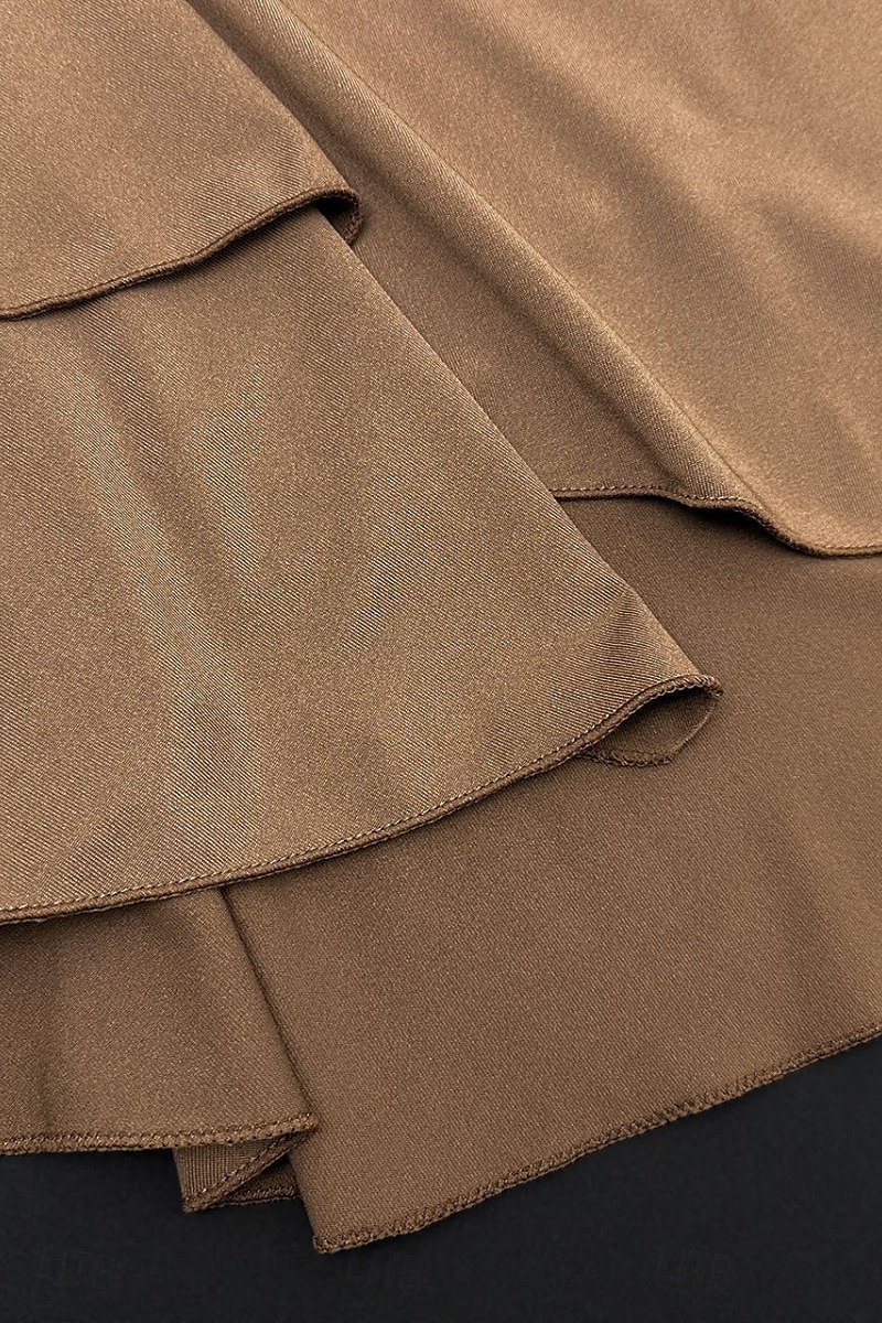 Femmes Mini Robe Robe Blanche Robe de remise des diplômes Robe à col licou Mode Moderne Anniversaire Remise des Diplômes Date Coupe régulière Uni Sans manches Col Halter Blanche Marron Été de 2025 ? $29.99 –P14