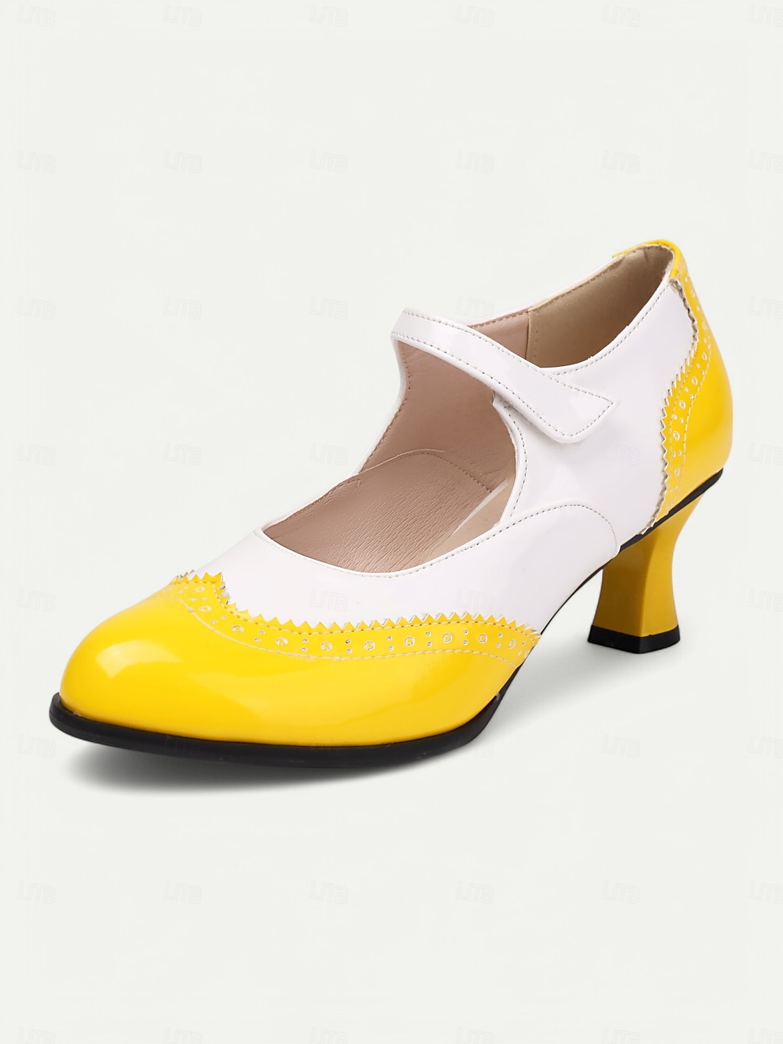 Tacones Mary Jane vintage en rojo y blanco para mujer: zapatos brogue clásicos inspirados en los años 50 para moda retro, baile y ocasiones especiales 2025 - GBP £34 –P6