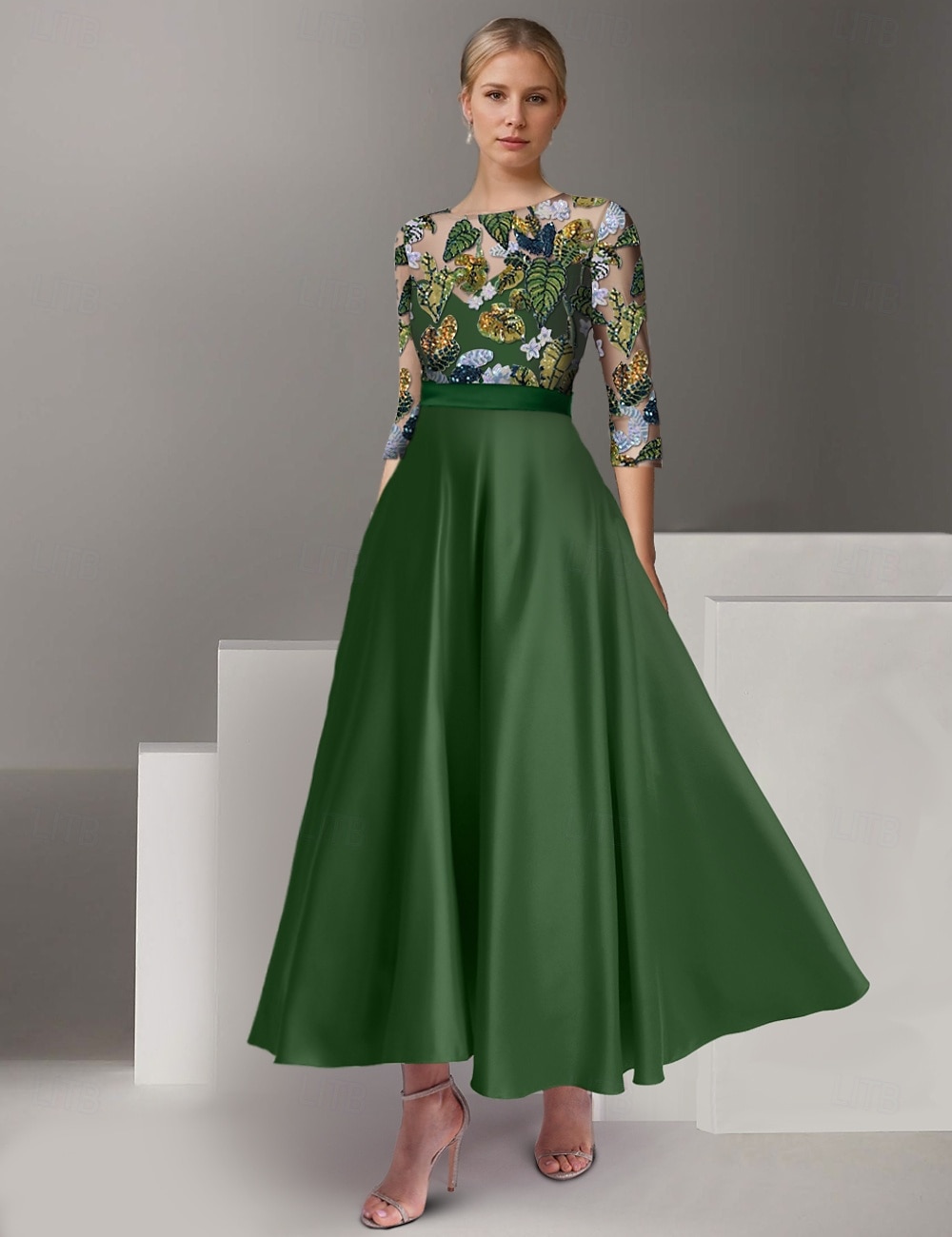 A-Linje Cocktail Floral Elegant Kjole Formell Bryllup Ankellengde Halv Erme Illusjons Hals Sateng med Volanger Splitt Broderi 2025 - €139.49 –P4