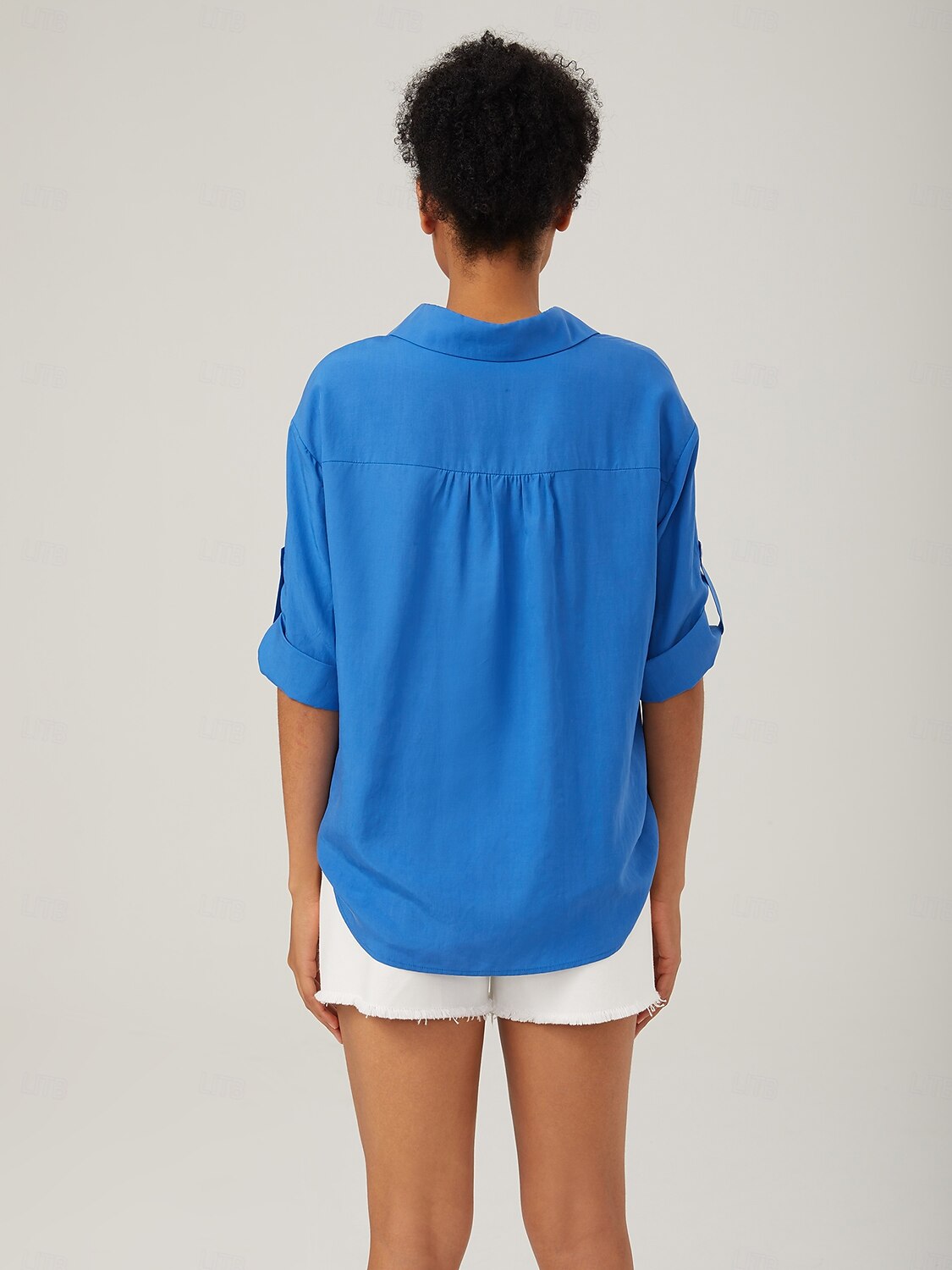 camicia blu minimalista con scollo a V in stile vacanziero del 2025 a $15.59 –P8