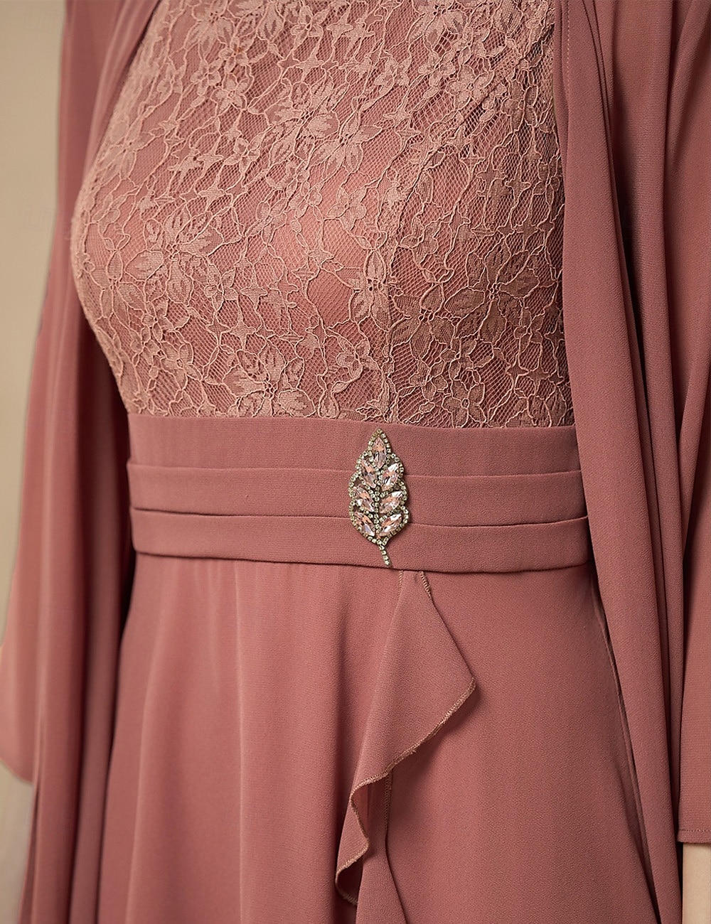 Spezzato Abito da cerimonia per signora Elegante Con decorazione gioiello Al ginocchio Chiffon Di pizzo Manica a 3/4 con Di pizzo Tinta unita 2025 del 2025 a $79.99 -P11