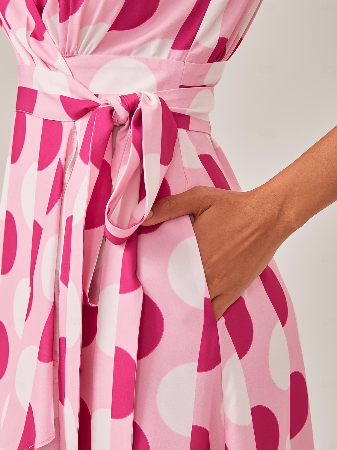 abito camicia a pois rosa in stile vacanziero del 2025 a $68.99 –P5