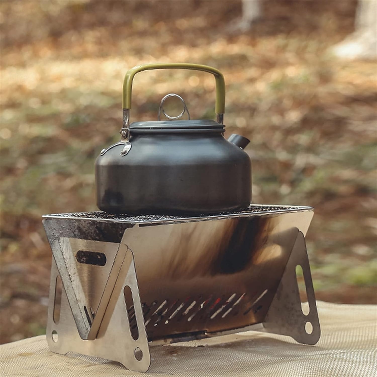Barbecue pliant au charbon de bois, trous de ventilation faciles à installer en acier inoxydable, gril pliable pour les fêtes de 2025 ? GBP £10 –P8