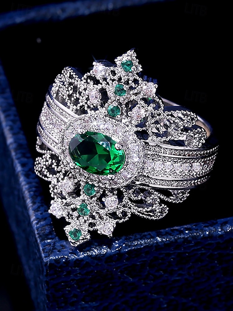 Bague couronne émeraude vintage pour femme – bijoux élégants d'inspiration royale pour fiançailles, mariages et occasions spéciales de 2025 ? $11.99 –P3