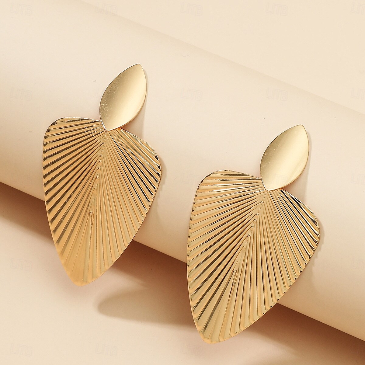 Mujer Pendiente Clásico Forma de Hoja Elegante Aretes Joyas Dorado Para Boda Fiesta 1 Par 2025 - $9.99 –P3
