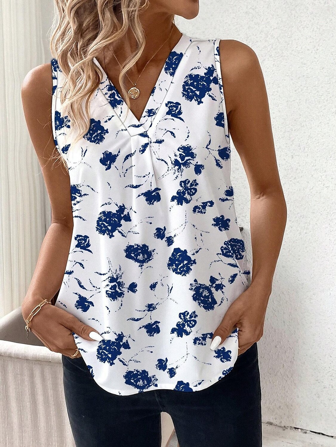 Women's Camisole Tank TopFloral Graphic Stylish Casual Sleeveless V Neck Regular Tops Daily Print Black Blue Summer 2025 - $19.99 –P7