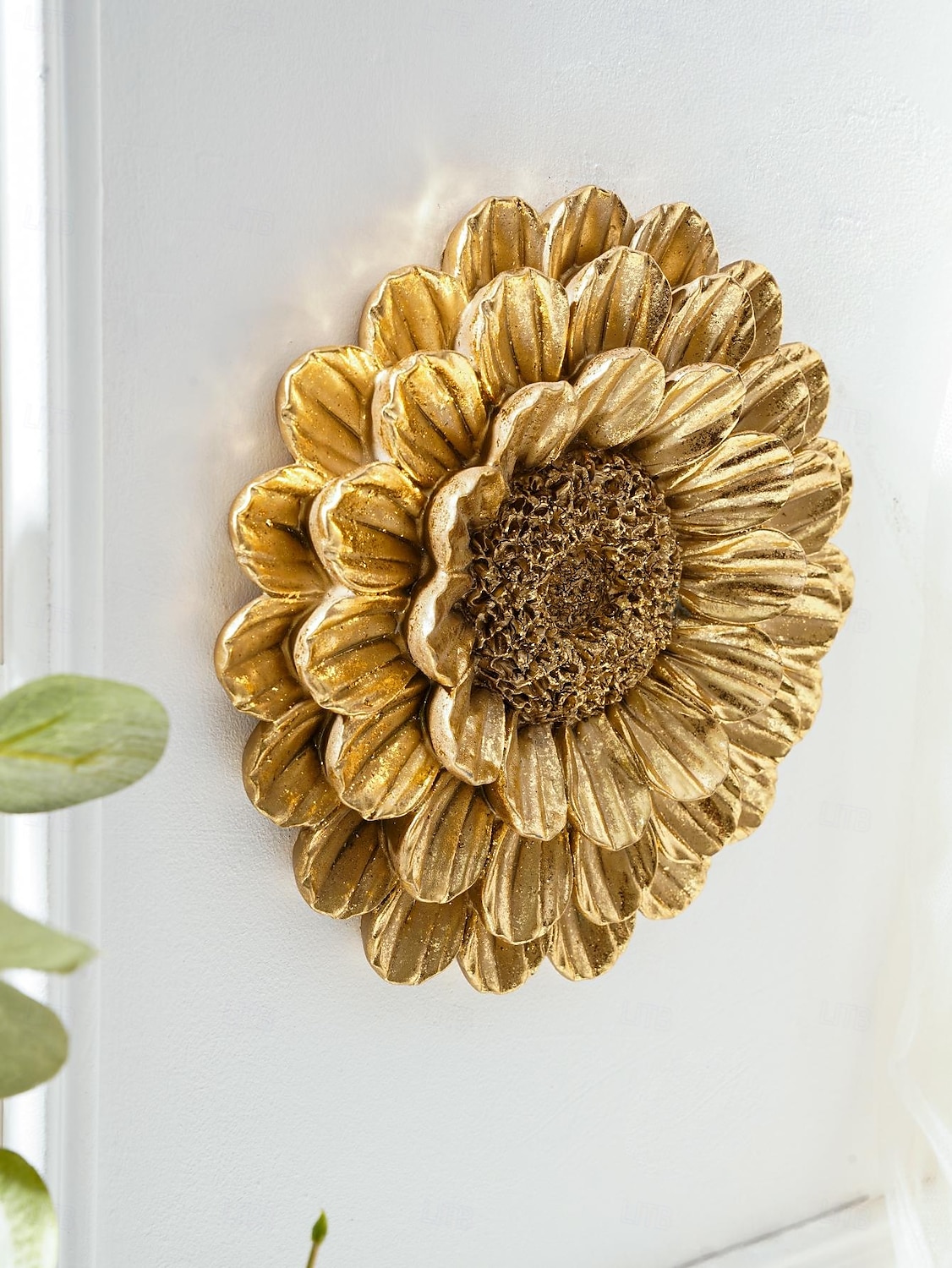 Vintage Gold and Silver 3D Floral Wall Decor, 7.7x7.7 Inch Resin Wall Hanging, Elegant Flower Ornament for Home, Hotel, Accent Wall, and Cultural Wall Decoration 2025 - $12.49 –P5