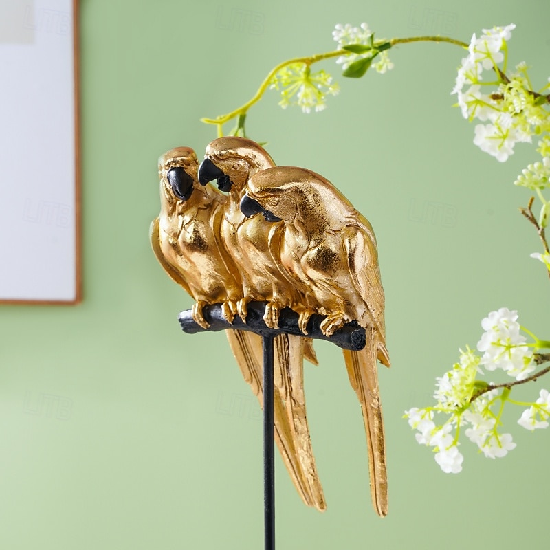 Figurine en résine de trois perroquets, sculpture de décoration intérieure moderne, statue de perroquet colorée pour le salon, meuble TV, table d'entrée, ornement d'oiseau artistique pour la de 2025 ? $26.99 –P4
