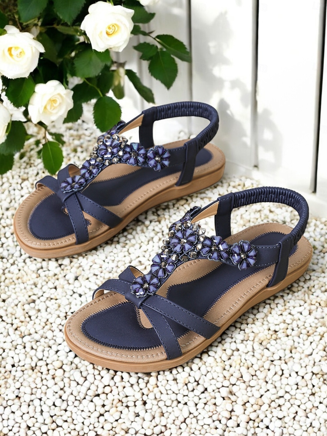 sandali da donna blu navy con decorazioni floreali - eleganti scarpe estive basse con comoda soletta, ideali per l'uso quotidiano o per feste in giardino del 2025 a €18.99 –P5