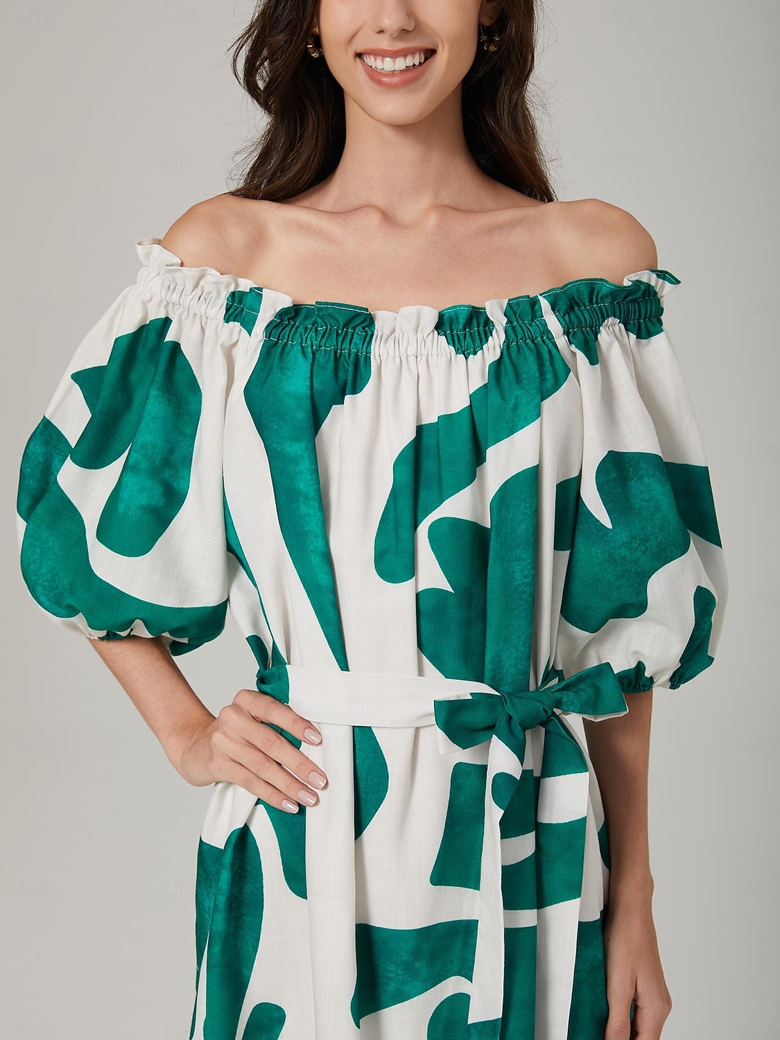 robe ample à col bateau et imprimé color-block de 2025 ? $87.99 –P5
