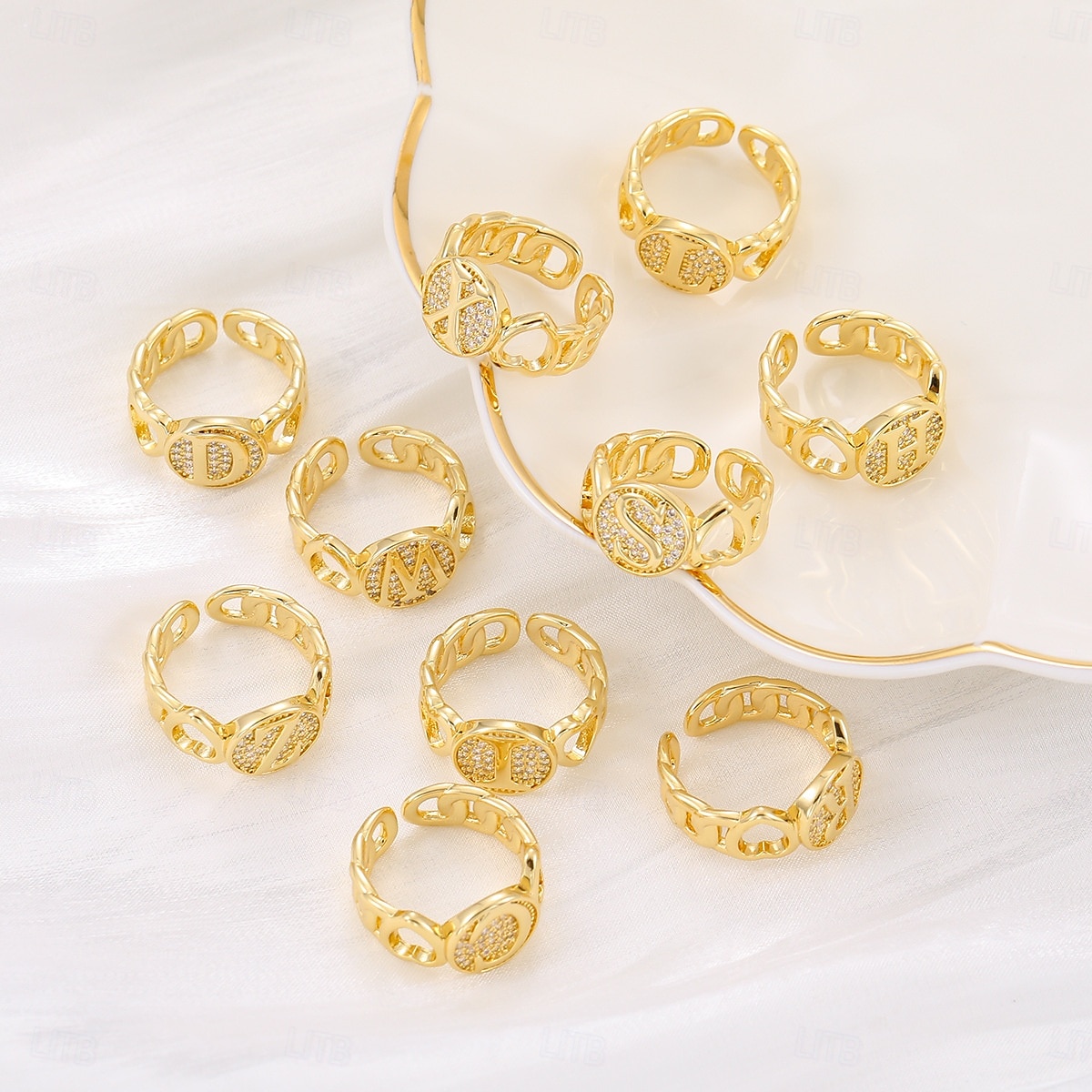 gepersonaliseerde letterring, cadeau voor moeder, 18k vergulde koperen ring, glad hartontwerp, verstelbare open band met zirkoon, stijlvolle en veelzijdige sieraden voor vrouwen 2025 - $5.99 –P7