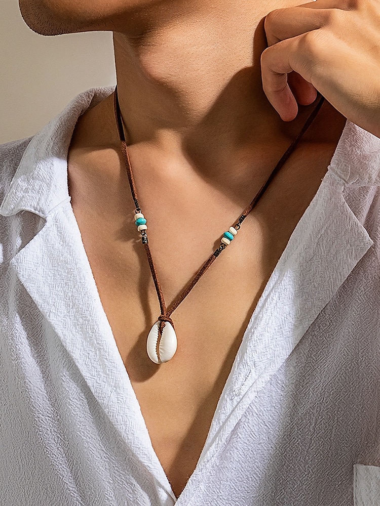 Collar bohemio de concha de cauri para hombre: colgante de cordón de cuero hecho a mano con cuentas, estilo surfista de playa, gargantilla tribal ajustable para verano, viajes y ropa informal 2025 - $7.99 –P3