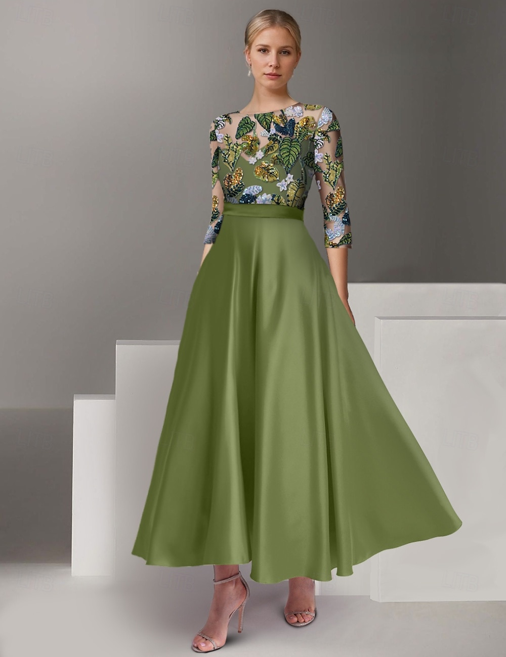A-Linje Cocktail Floral Elegant Kjole Formell Bryllup Ankellengde Halv Erme Illusjons Hals Sateng med Volanger Splitt Broderi 2025 - €139.49 –P2