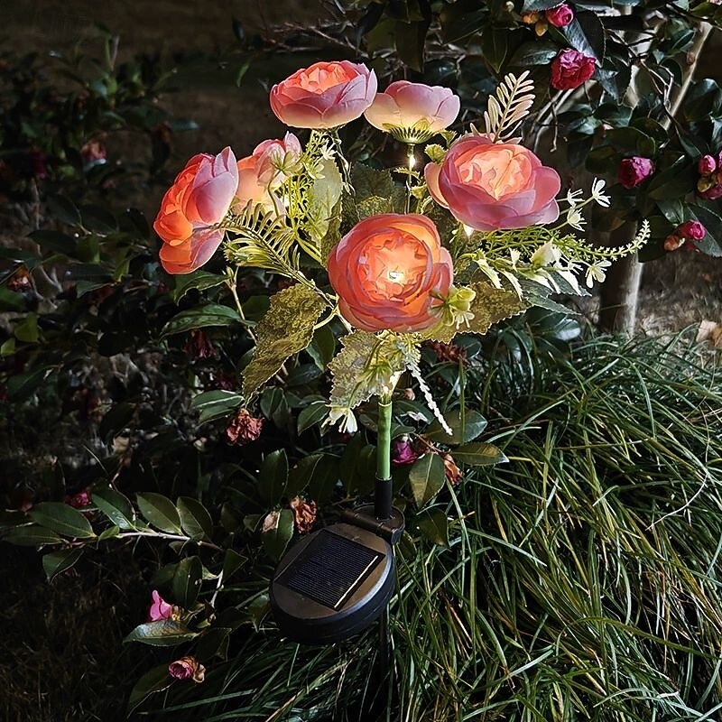 Lot de 2 lampes solaires en forme de fleur pour extérieur, éclairage de paysage, de terrasse, de jardin, étanche, pour jardin, terrasse, pelouse, clôture, décoration de vacances de 2025 ? $44.99 –P7