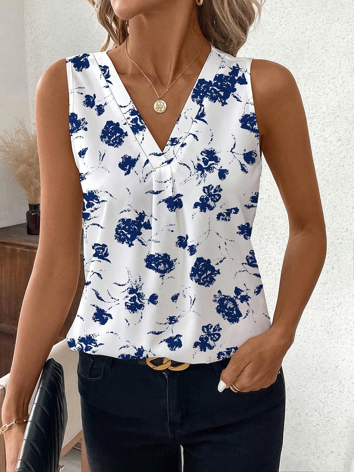 Women's Camisole Tank TopFloral Graphic Stylish Casual Sleeveless V Neck Regular Tops Daily Print Black Blue Summer 2025 - $19.99 –P4