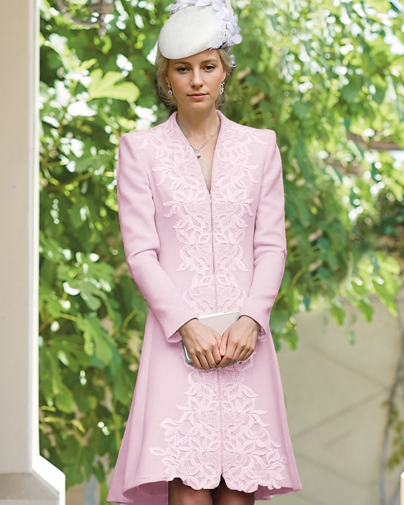 Robe mère de la mariée colonne/vêtement élégant vintage simple col en V longueur thé en crêpe dentelle à manches longues avec appliques robe midi de 2025 ? $158.99 –P5