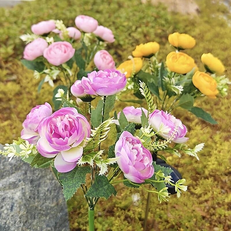 Lot de 2 lampes solaires en forme de fleur pour extérieur, éclairage de paysage, de terrasse, de jardin, étanche, pour jardin, terrasse, pelouse, clôture, décoration de vacances de 2025 ? $44.99 –P13