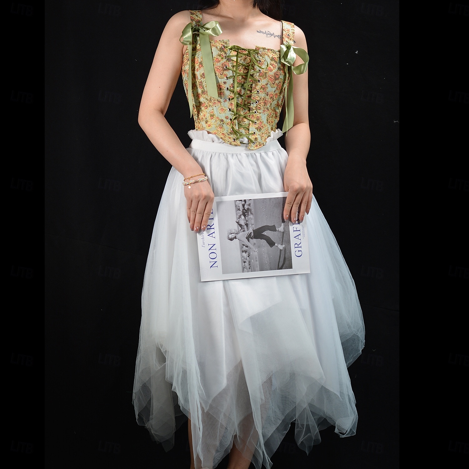 Retro Vintage Rococo Medieval Corset Vest Bustier Viking Celtic Knight Elven Lace up Floral Fancy Dress Women's Celtic Fantasy Halloween Carnival Performance Party LARP Adults' Corset 2025 - $37.99 –P15