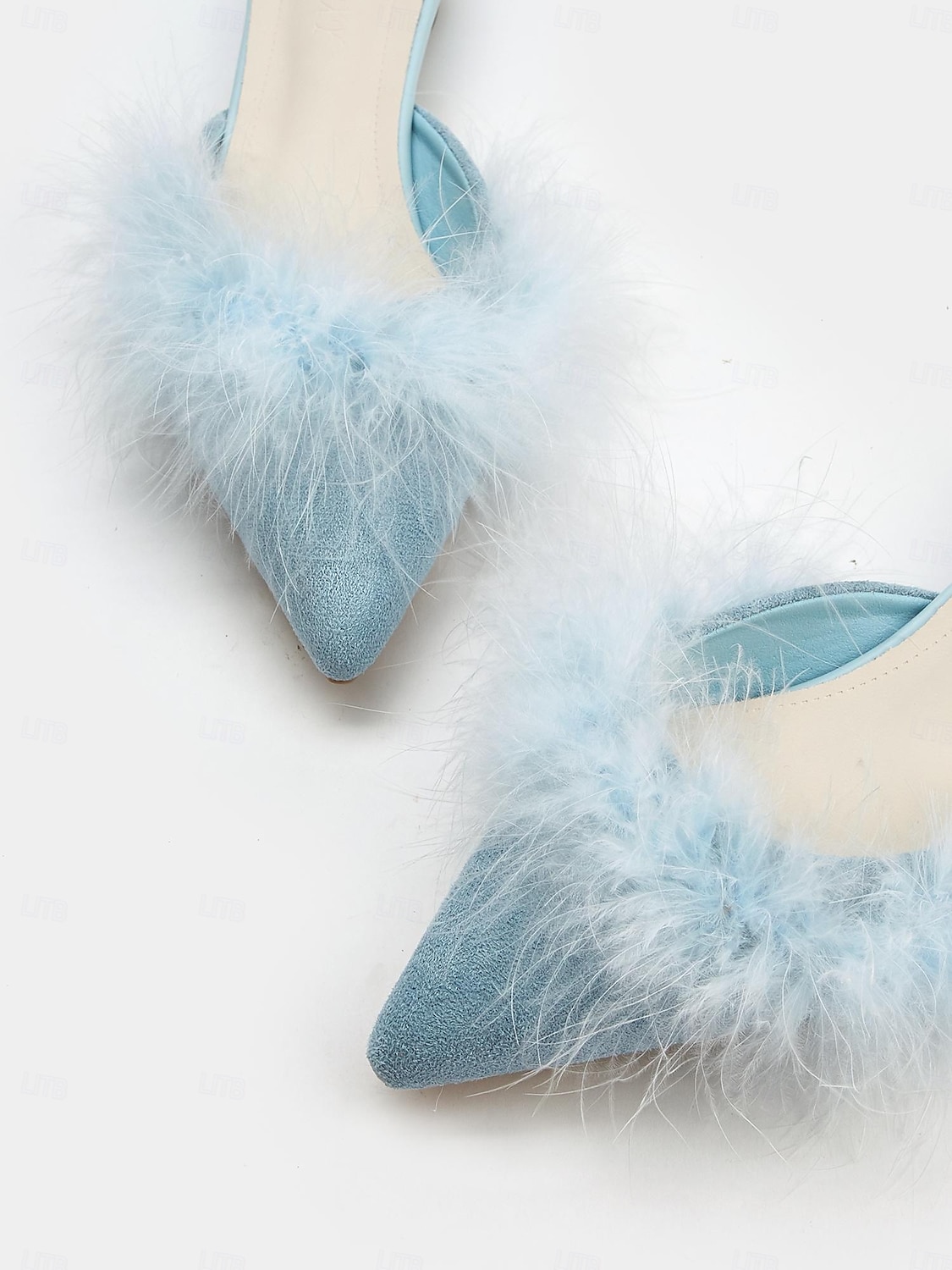 weiße, flauschige Pantoletten mit spitzer Spitze – gemütliche Slipper aus Kunstfell für lässig-schicke Outfits 2025 - $26.99 –P4