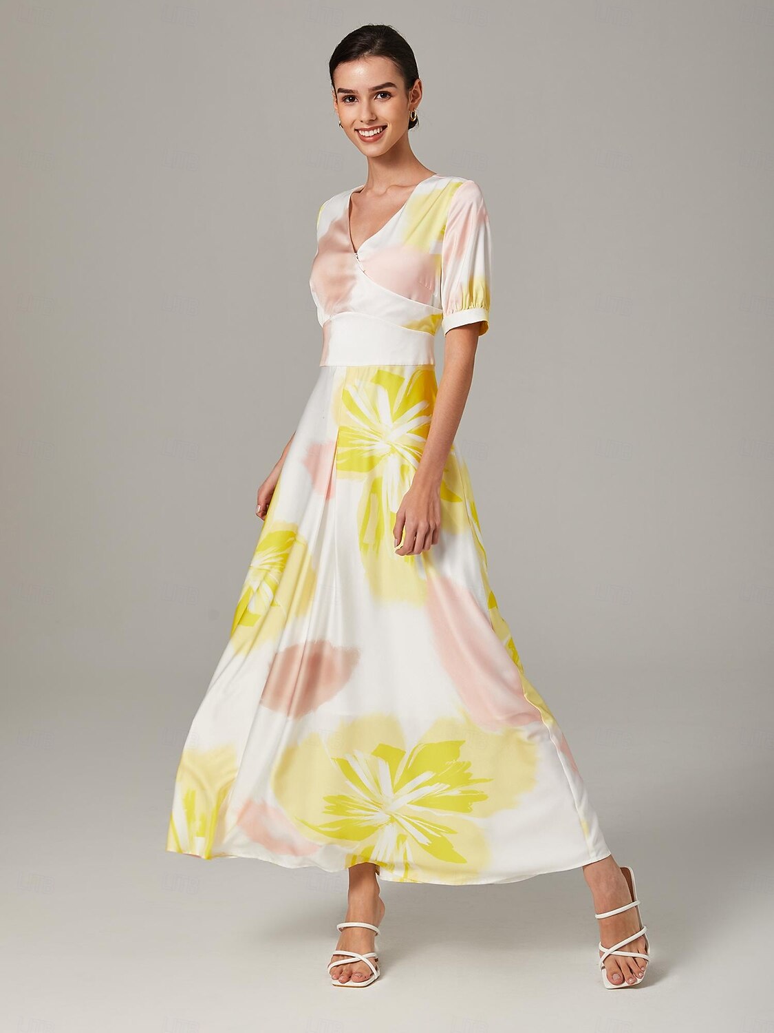 abito midi elegante e svolazzante con macchie floreali del 2025 a $93.99 –P6