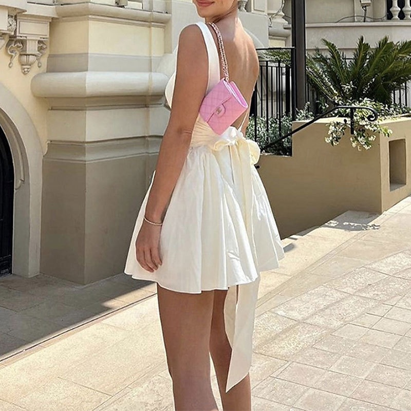 Per donna Mini Abito Abito Bianco Abito da laurea Abito Sottoveste Moda Moderno All'aperto Vacanza Laurea Vestibilità regolare Semplice Senza Maniche Spalline sottili Nero Bianco Rosa Estate del 2025 a $31.99 –P6