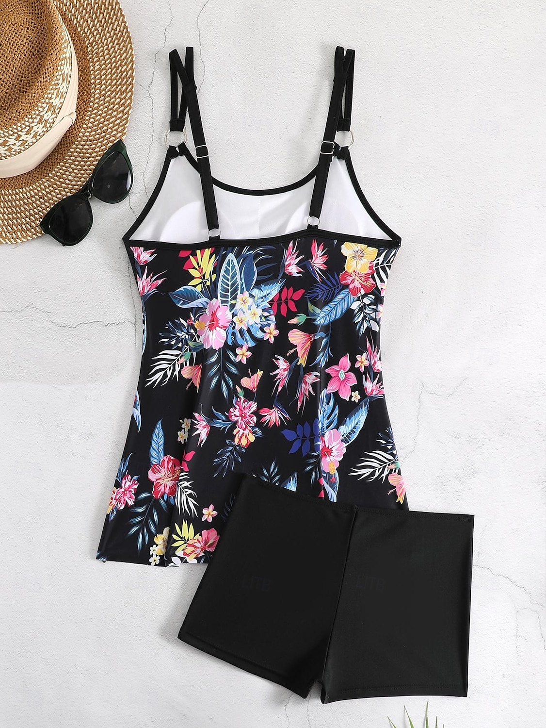 Dam Plusstorlekar Badkläder Tankini 2 st Längre baddräkt Pojkeben Baddräkt Öppen rygg Stickat Hög midja Stylish Sportig Flagga Randig Doppa Ärmlös Baddräkter 2025 - $24.99 –P3