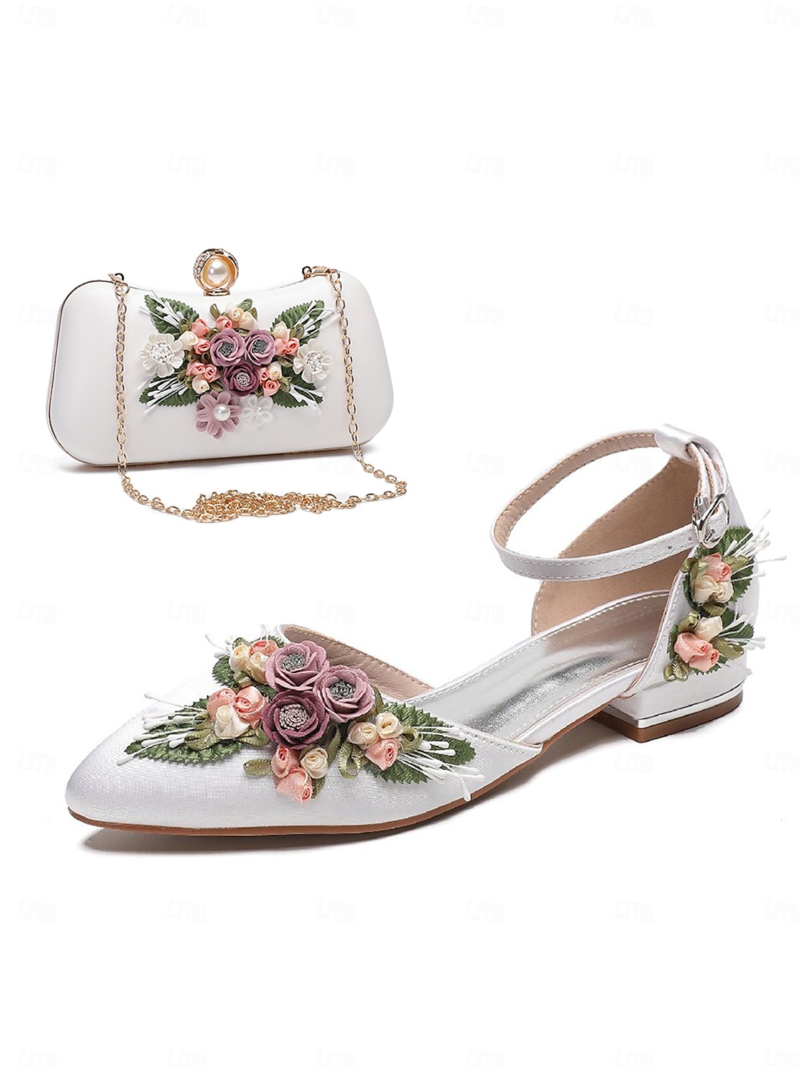 chaussures plates blanches brodées de fleurs avec pochette assortie – chaussures de mariage et de mariée élégantes pour femmes de 2025 ? $99.99 –P3