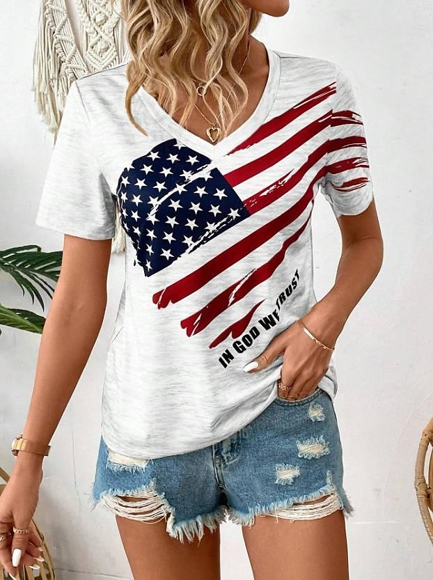 Kvinnens patriotiske bluse flagg uformell rød hvit og blå kortermet V-hals vanlig topp daglig trykk hvit sommer vår 2025 - $19.99 –P5