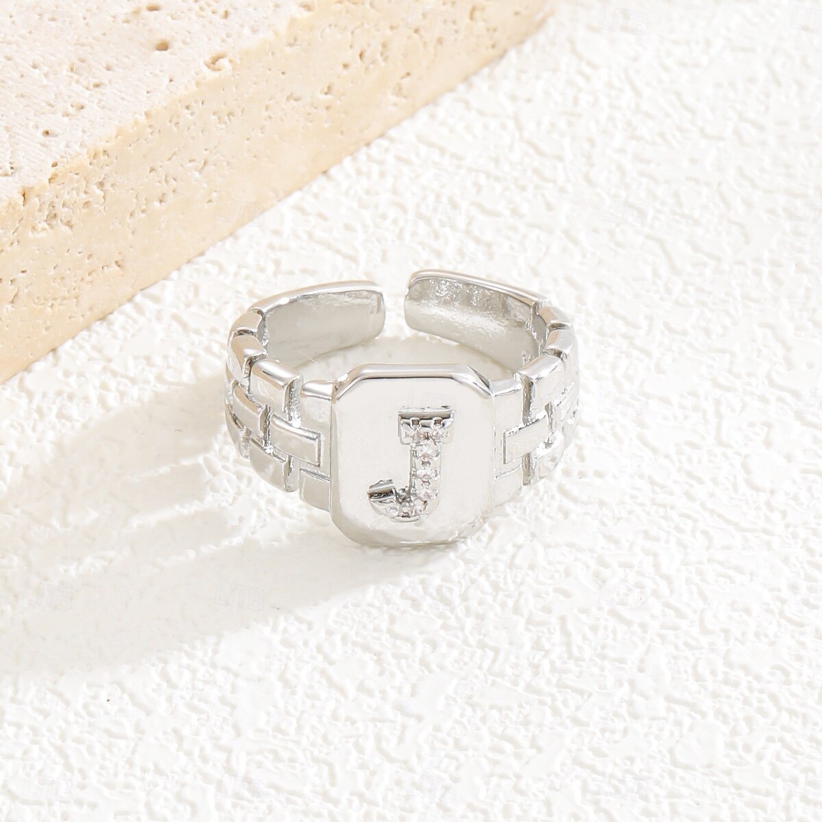 Personalized Letter Ring, Gift for Mom, Copper with Zircon Alphabet Ring, Vintage-Style Chain Design, Adjustable Open Band, Minimalist Aesthetic Jewelry for Women 2025 - $4.99 –P19