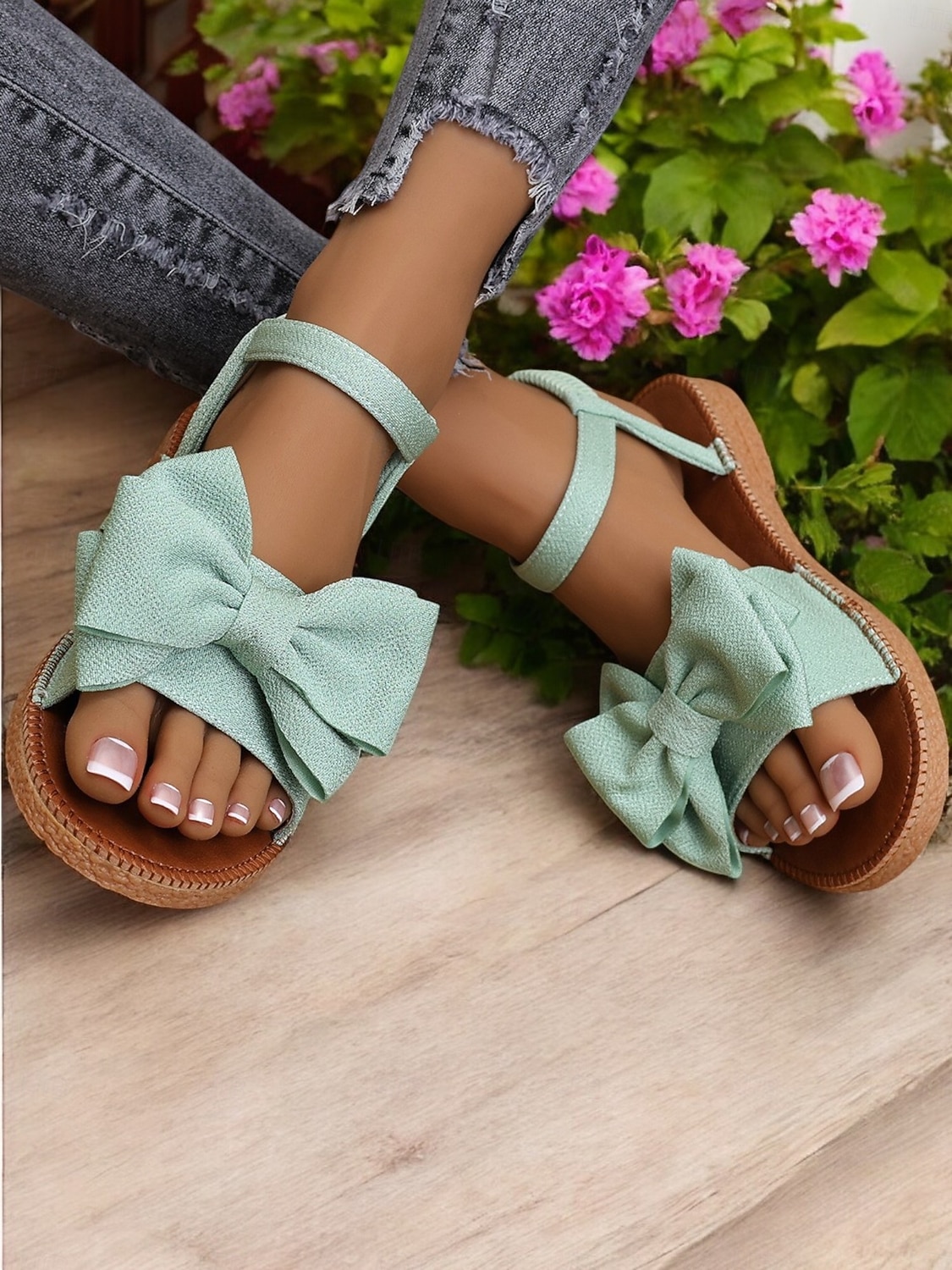 Sandalias con lazo verde claro para mujer: elegantes sandalias planas de punta abierta con correa en el tobillo para verano, salidas informales y ropa de playa. 2026 - $19.99 –P2