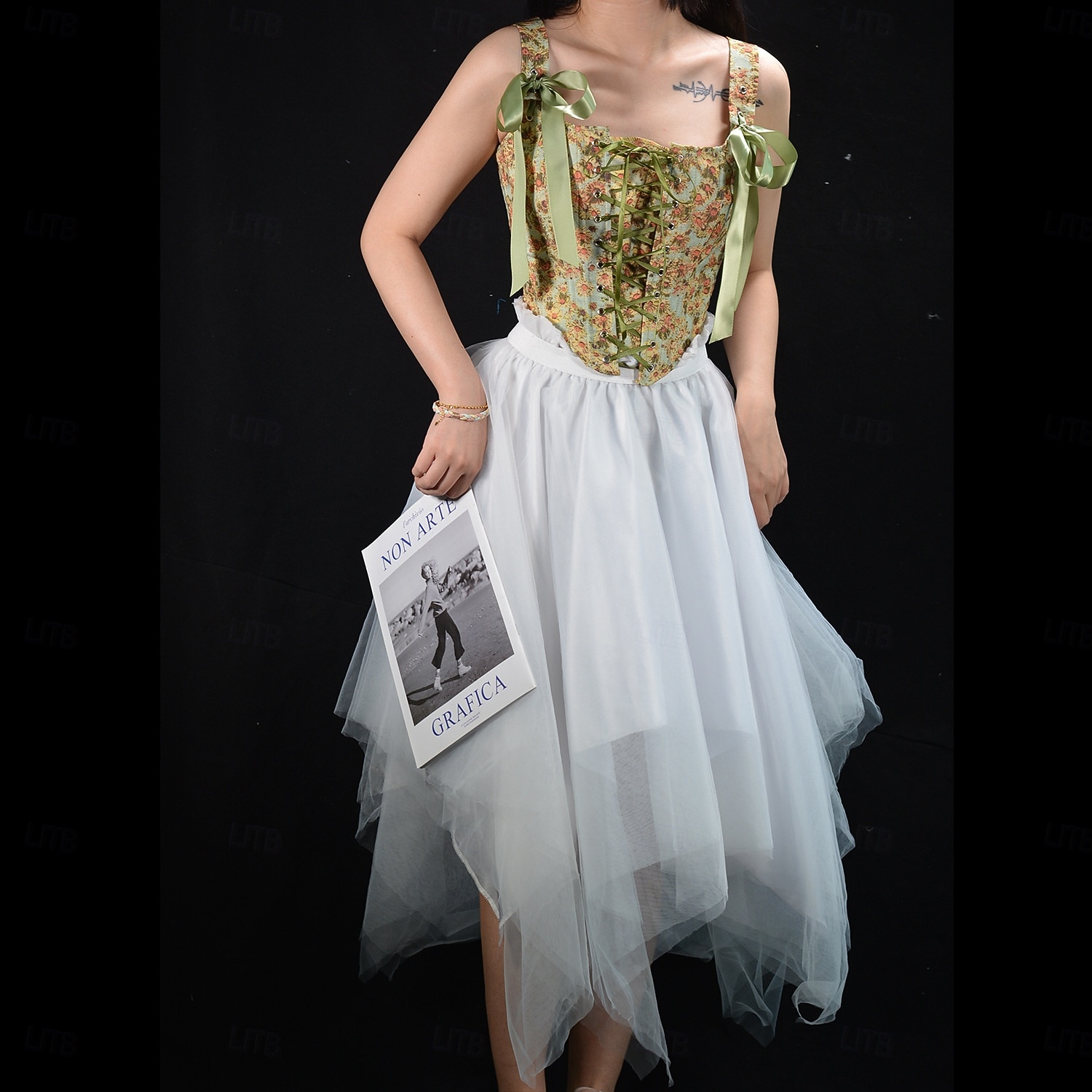 Retro Vintage Rococo Medieval Corset Vest Bustier Viking Celtic Knight Elven Lace up Floral Fancy Dress Women's Celtic Fantasy Halloween Carnival Performance Party LARP Adults' Corset 2025 - $37.99 –P14