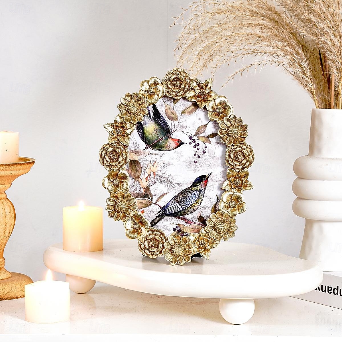 cadre photo décoratif floral 3D doré, cadre ovale de 5,7 pouces &Cadre rectangulaire 4x6 pouces, cadre photo de table en résine, affichage horizontal et vertical pour la décoration intérieure et les de 2025 ? $12.59 –P2