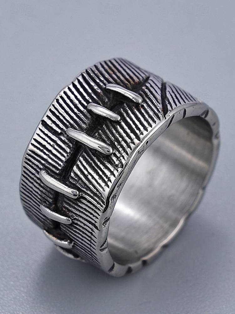 anello da uomo goth punk cucito - anello vintage in argento per motociclisti, rock e moda di Halloween del 2025 a $14.99 –P5