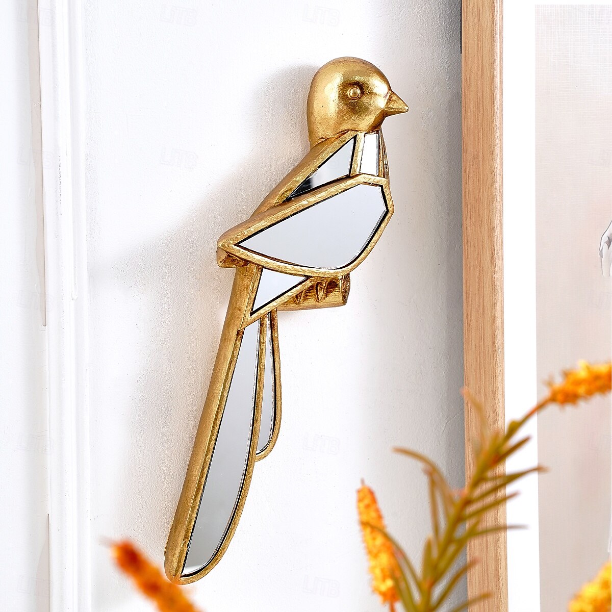 decorazione da parete in resina dorata con passero e cavalletta, design con intarsi a specchio, ornamento unico da appendere per gli amanti degli uccelli, decorazione per la casa, le feste e lo zoo del 2025 a $19.99 –P4