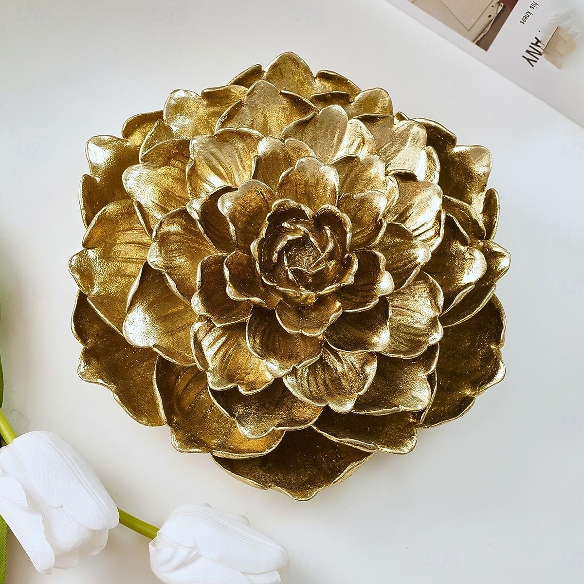 Decorazione da parete a forma di fiore a 8 strati, decorazione da parete in resina dorata vintage, ornamento artigianale fatto a mano per la decorazione di pareti di case e negozi del 2025 a $25.99 –P3