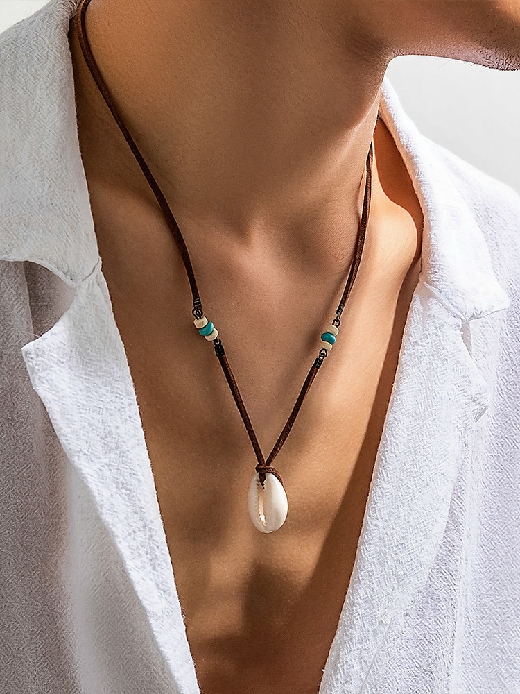 Collar bohemio de concha de cauri para hombre: colgante de cordón de cuero hecho a mano con cuentas, estilo surfista de playa, gargantilla tribal ajustable para verano, viajes y ropa informal 2025 - $7.99 –P2