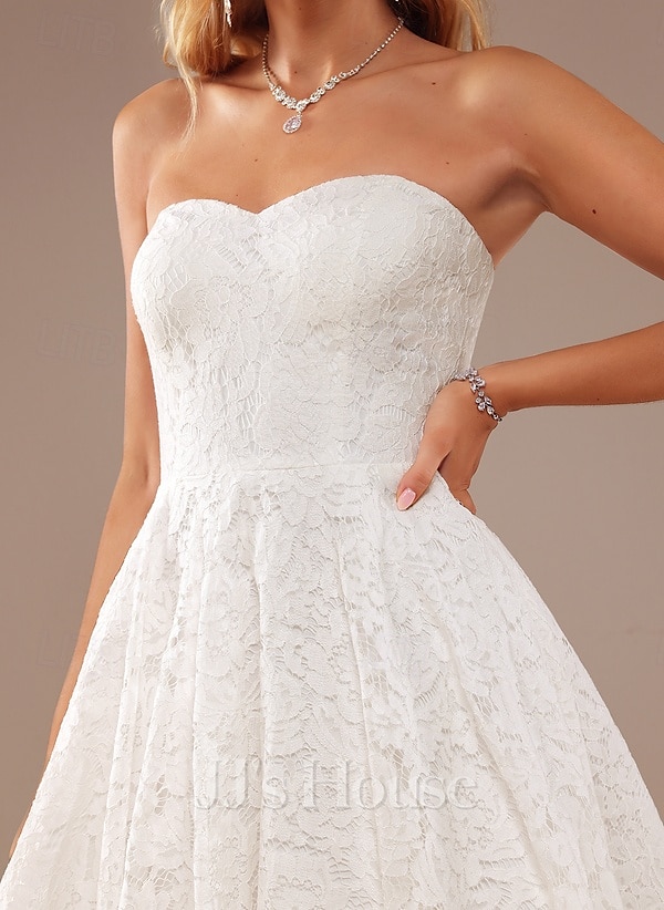 Impegno Piccola Laurea Abiti Bianchi Abiti da Sposa A-Line Cuore Senza Spalline Lunghezza Tè Abiti da Sposa in Pizzo con Pieghe di Colore Solido 2025 del 2025 a $152.99 –P4